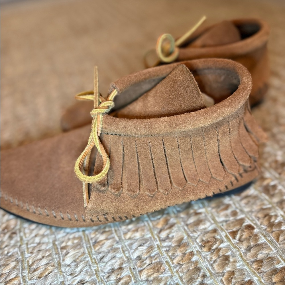 Minnetonka Brown Fringe Ankle Boots